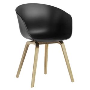 About a ECO AAC22 Armchair - / Recycled plastic - EU Ecolabel by Hay Black/Natural wood