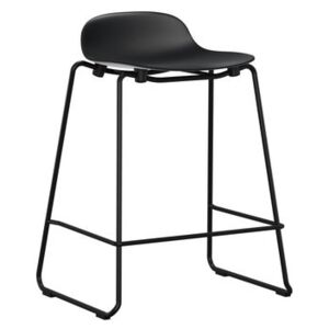 Form Bar stool - stackable / Metal legs - H 65 cm by Normann Copenhagen Black