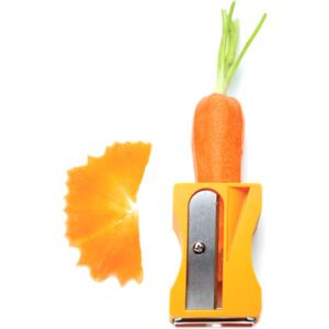Karoto Vegetable, potato peeler by Pa Design Orange