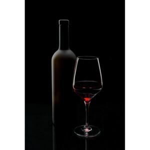 Red wine, (85 x 128 cm)